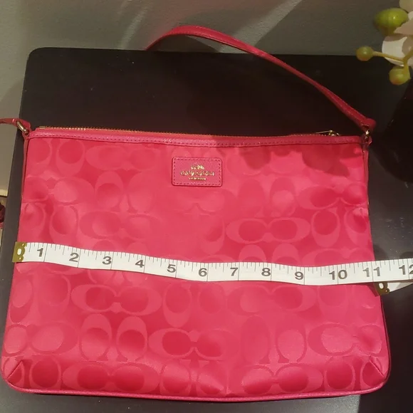 ❣️💫MARK DOWN💫❣️ Coach Hot Pink Bag - Picture 9 of 13
